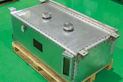 鉄道車両用ステンレス構造物